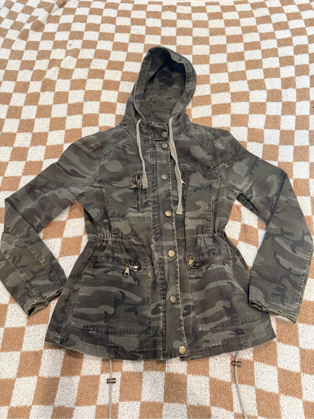 Vintage Zenana Women's Hooded Camo Utility Jacket - Olive Green